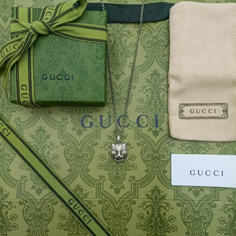 Gucci Necklace 04yxs222